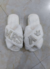 Bridal Slippers - Personalized Bridesmaid Pearl Slippers [MR0012]