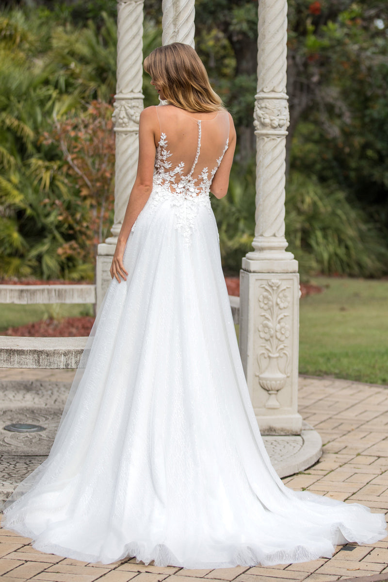 W0669 | Wedding Gowns online | Bridal Wear | Wedding Gowns Melbourne | Wedding Gowns Sydney