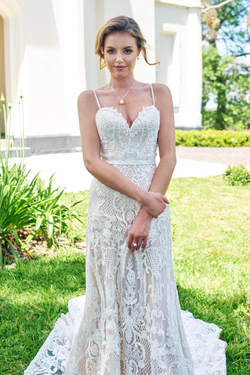 AYSHA A-Line Wedding Gown | Bridal Wear | Wedding Gowns Melbourne | Wedding Gowns Sydney | Wedding Gowns online | Ball Gown Wedding Dress | lace ball gown wedding dress